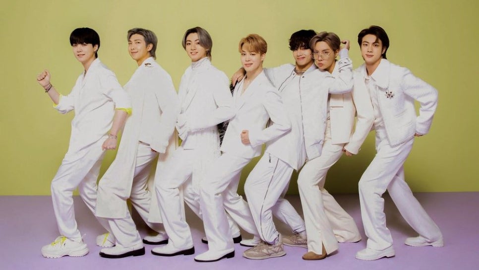 BTSは“最強グループ”のまま戻れるのか？ 兵役・ソロ活動・HYBE戦略から読み解く“次のフェーズ”